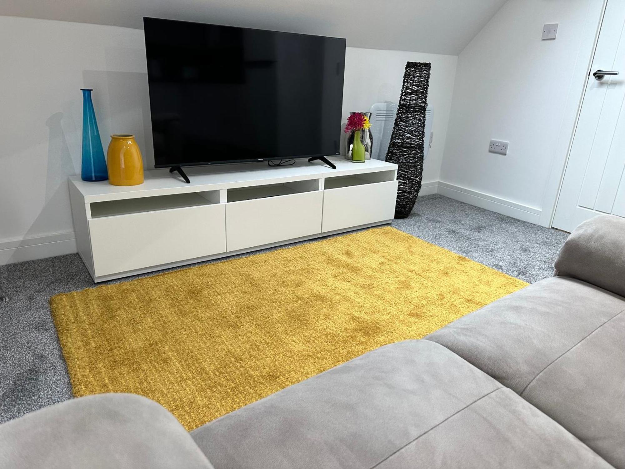 Vibrant Apartments Close To City Centre Кардифф Экстерьер фото