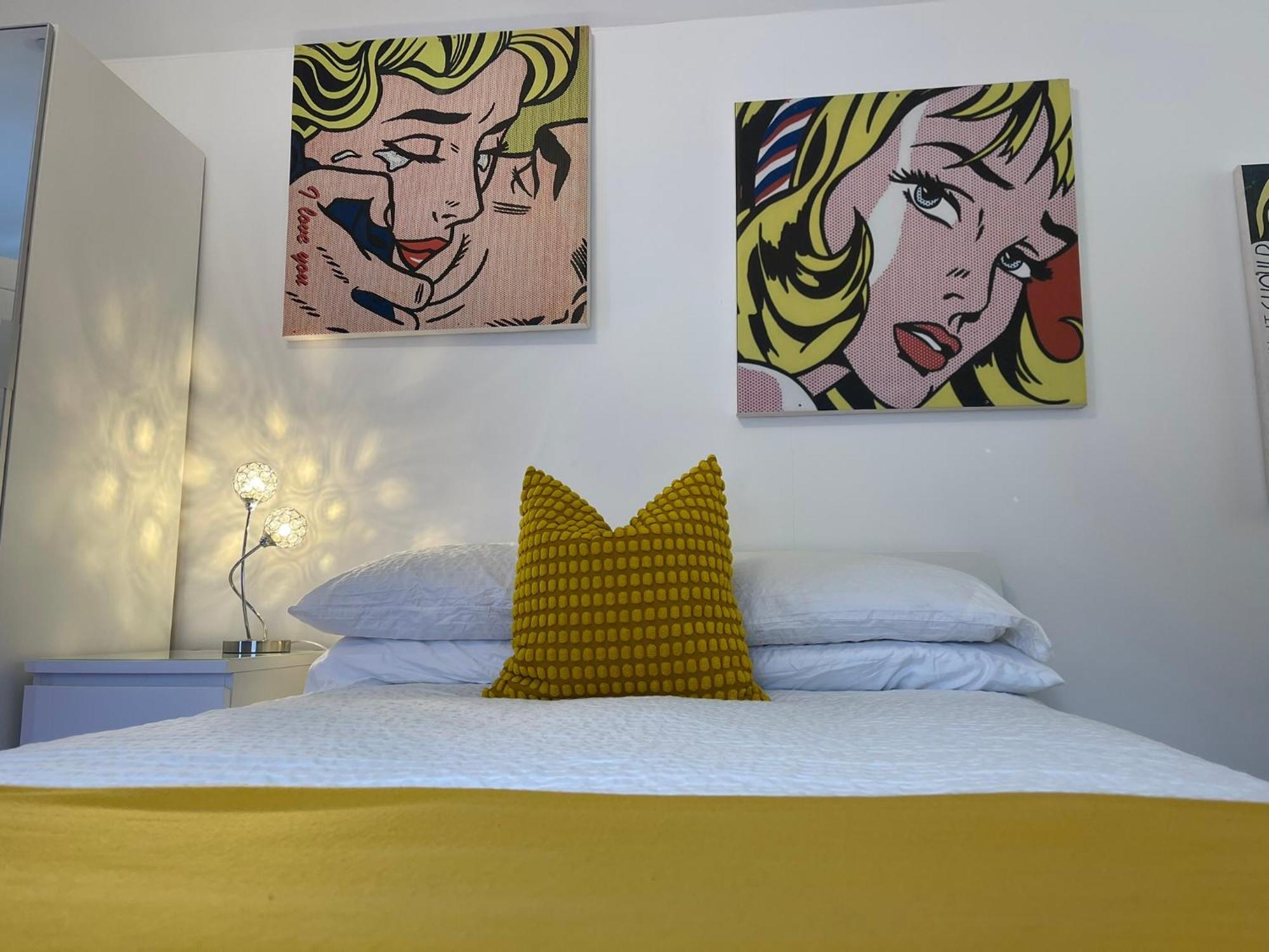 Vibrant Apartments Close To City Centre Кардифф Экстерьер фото